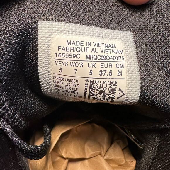 Converse Chuck Taylor All Star Black Leather High Top Sneakers Women’s Size 7 - Picture 6 of 6